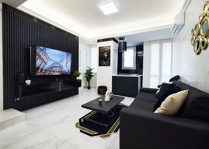Italian Fashion Suite - Luxurious Marble City Center
